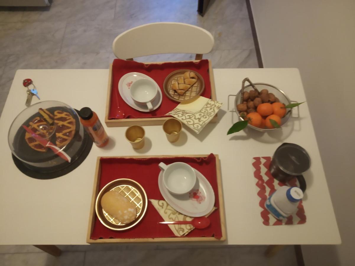 La Gran Dama Bed and Breakfast Roseto Degli Abruzzi Buitenkant foto